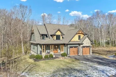 118 Linville River Dr, Linville, NC 28646