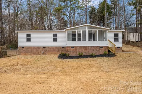 12332 Buxton Dr, Pineville, NC 28134