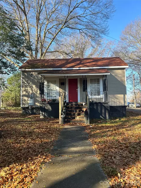 829 S Dalton St, Gastonia, NC 28052