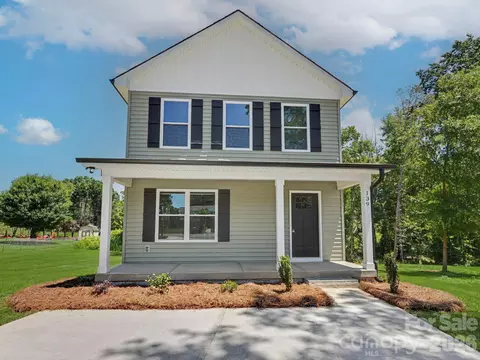 139 Donna Ln, Statesville, NC 28625