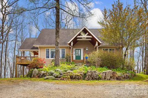 13705 Rosman Hwy, Lake Toxaway, NC 28747