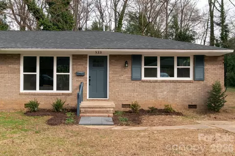 533 Blendwood Dr, Charlotte, NC 28215