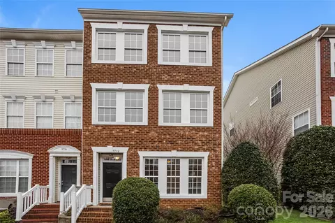 9732 Kings Parade Blvd, Charlotte, NC 28273