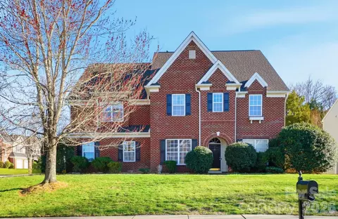 5008 Rosewater Ln, Indian Trail, NC 28079