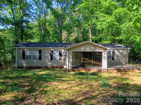 308 Chimney Rock Rd, Rutherfordton, NC 28139