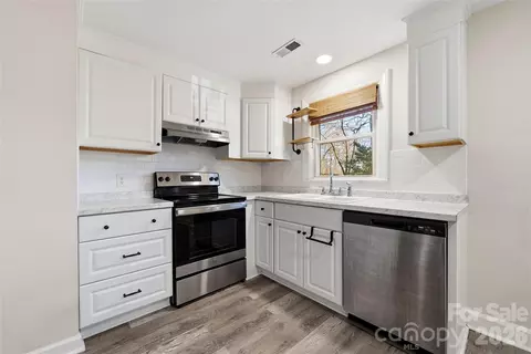 Kitchen - 718 2nd Ne Ave NE, Conover, NC 28613 photo 1 of 1