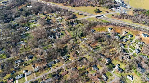 View/Area - 718 2nd Ne Ave NE, Conover, NC 28613 photo 2 of 3