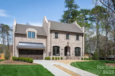 1020 Jefferson Dr, Charlotte, NC 28270