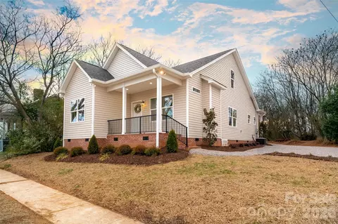 102 Crawford St, Salisbury, NC 28144