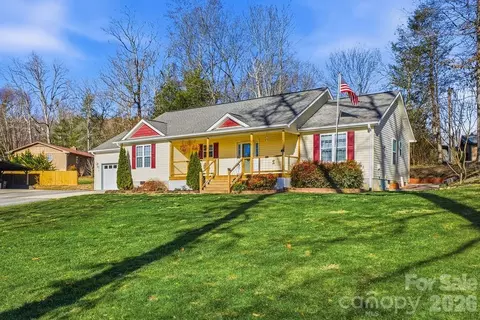 1113 Brookside Camp Rd, Hendersonville, NC 28792