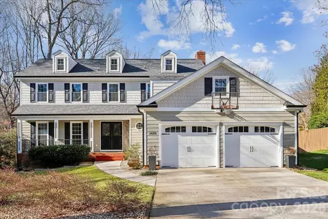 1426 Ashstead Ln, Matthews, NC 28105