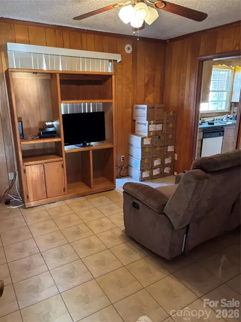 Living - 7 Post Oak Pl, Salisbury, NC 28147 photo 1 of 1