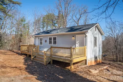Exterior - 96 Jackson Street Ext, Tryon, NC 28782 photo 2 of 4