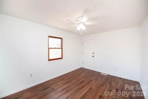 Bedroom - 96 Jackson Street Ext, Tryon, NC 28782 photo 2 of 6