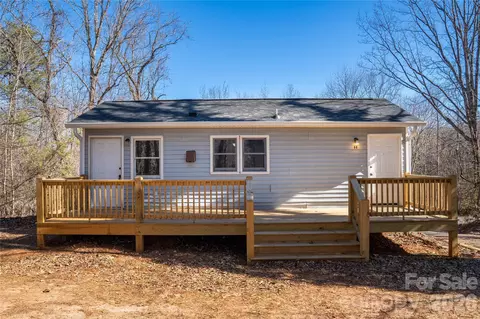 96 Jackson Street Ext, Tryon, NC 28782