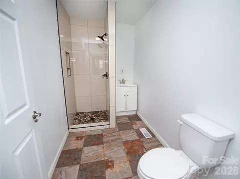 Bath - 96 Jackson Street Ext, Tryon, NC 28782 photo 1 of 2