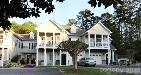 1364 21st Ne Ave NE, Hickory, NC 28601