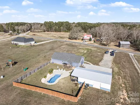 View/Area - 2268 Westbrook Rd, Edgemoor, SC 29712 photo 4 of 5