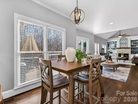 Dining - 13446 Scanlan Way, Davidson, NC 28036 photo 2 of 4