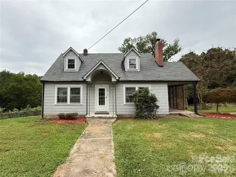 194 Lawing St, Lincolnton, NC 28092
