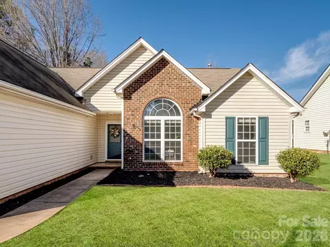 4648 Madeline Dr, Rock Hill, SC 29732