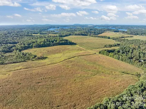 9135 Us 220 Alternate N Hwy N, Randleman, NC 27317