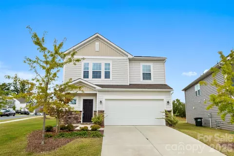 15224 Lake Ridge Rd, Charlotte, NC 28278