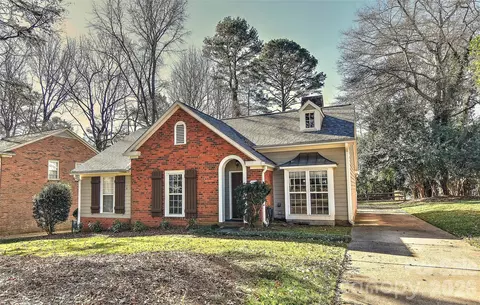 10118 Sardis Oaks Rd, Charlotte, NC 28270
