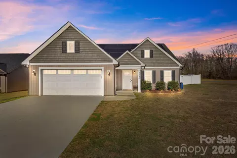 3246 Camp Julia Rd, Kannapolis, NC 28083