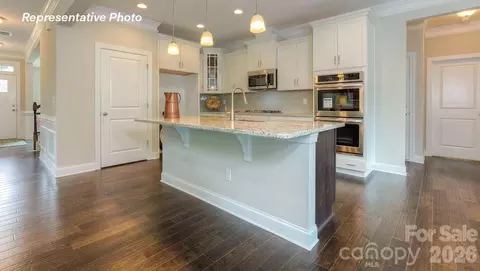 Kitchen - 3003 Eclipse Ct, Indian Trail, NC 28079 photo 2 of 7