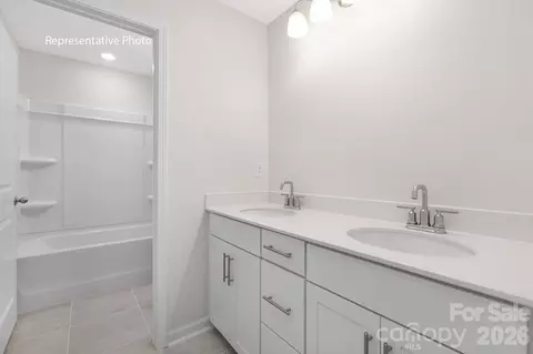 Bath - 2015 Eclipse Ct, Indian Trail, NC 28079 photo 5 of 5