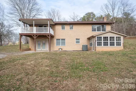 Exterior - 2153 S Fork Dr, Morganton, NC 28655 photo 7 of 9