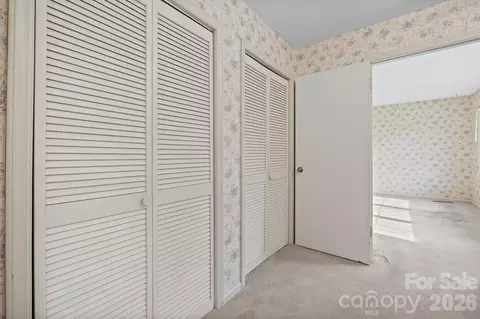 Bedroom - 2153 S Fork Dr, Morganton, NC 28655 photo 4 of 6