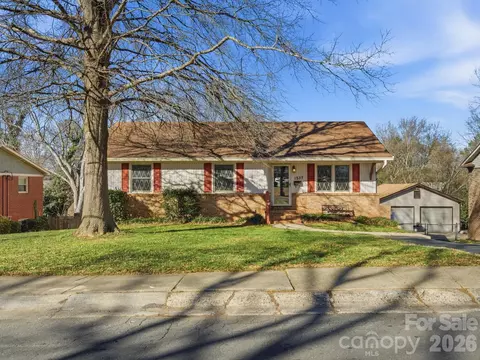 1537 Brookdale Ave, Charlotte, NC 28210