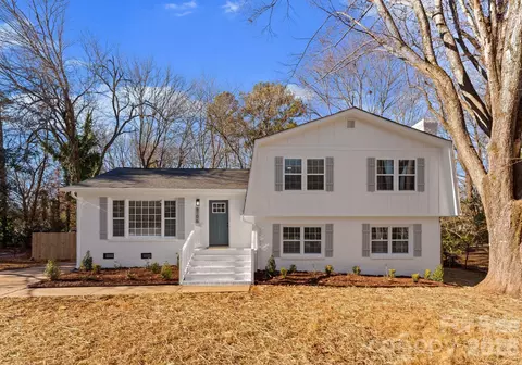 8106 Sidras Ct, Charlotte, NC 28270