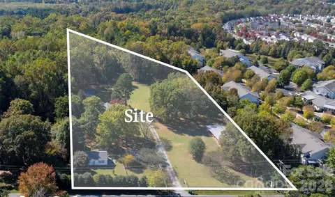 9009 Reames Rd, Charlotte, NC 28216