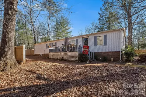1446 Bridlewood Ln, Morganton, NC 28655