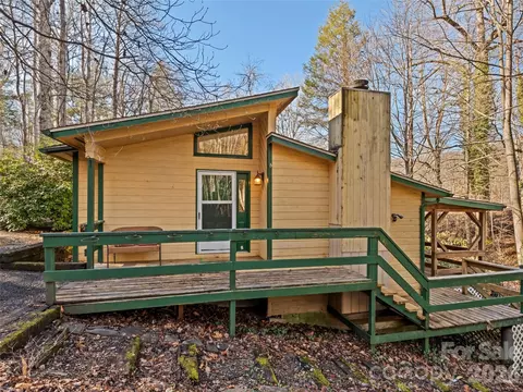 259 Hemlock Loop, Maggie Valley, NC 28751 photo 4