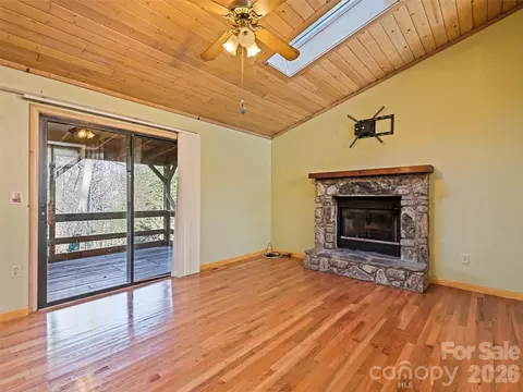 259 Hemlock Loop, Maggie Valley, NC 28751 photo 18