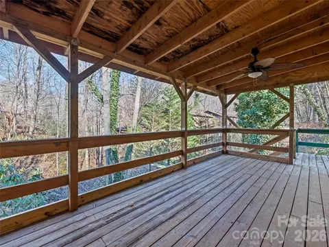 259 Hemlock Loop, Maggie Valley, NC 28751 photo 10