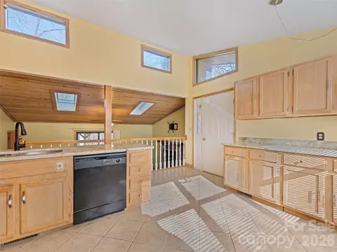 259 Hemlock Loop, Maggie Valley, NC 28751 photo 14