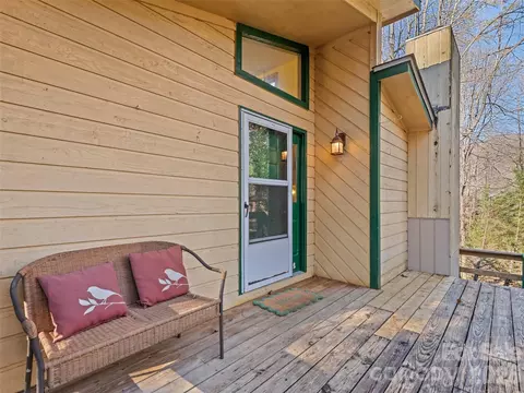 259 Hemlock Loop, Maggie Valley, NC 28751 photo 8