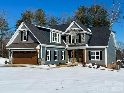 3635 46th Ne Ave NE, Hickory, NC 28601
