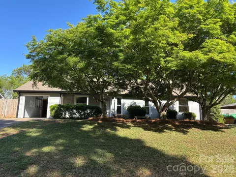 7115 Willow Bend Ln, Mint Hill, NC 28227