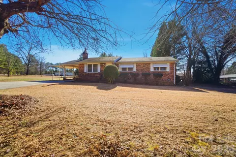4409 Little Mountain Rd, Gastonia, NC 28056