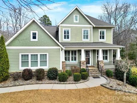 2112 Tatton Hall Rd, Fort Mill, SC 29715