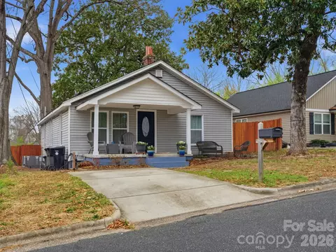 595 Gibson Nw Dr NW, Concord, NC 28025