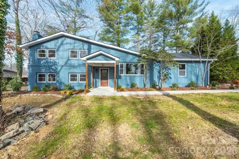 524 Pineland Rd, Hendersonville, NC 28792