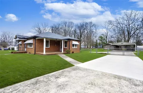 714 Linwood Rd, Kings Mountain, NC 28086