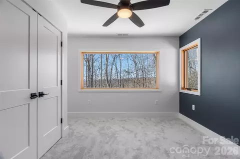 Bedroom - 584 Springbrook Ln, Brevard, NC 28712 photo 4 of 4